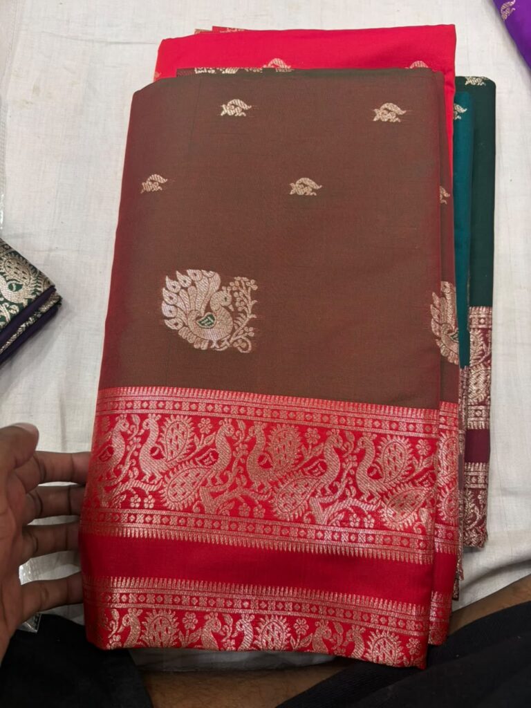 Brown & Red Traditional Paisley Print Saree